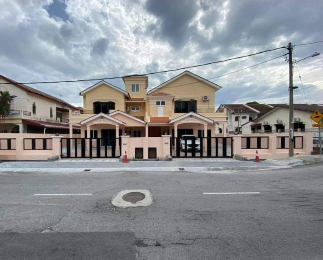 Ipoh Family Villa-Spacious Stay For 21 Or 42Pax Kültér fotó