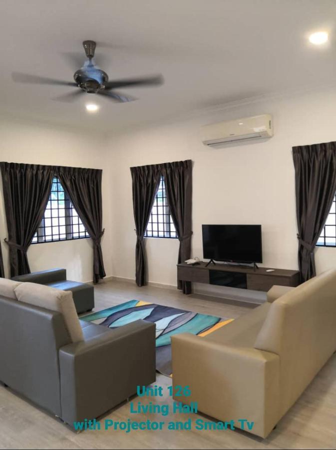 Ipoh Family Villa-Spacious Stay For 21 Or 42Pax Kültér fotó