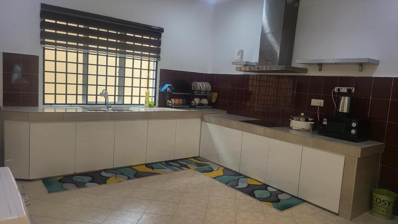 Ipoh Family Villa-Spacious Stay For 21 Or 42Pax Kültér fotó