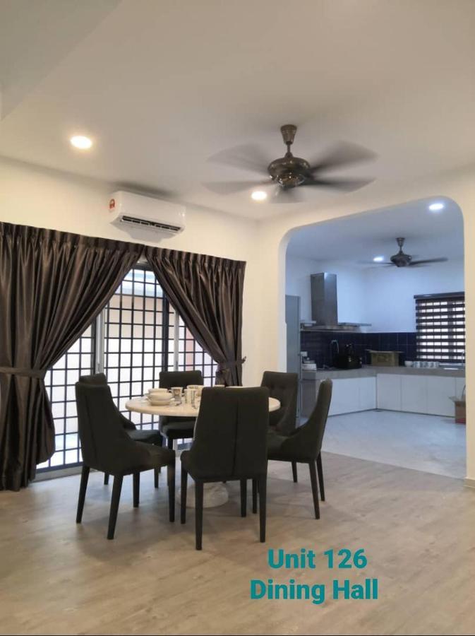 Ipoh Family Villa-Spacious Stay For 21 Or 42Pax Kültér fotó